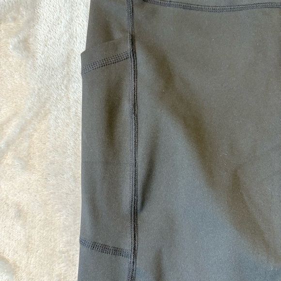 NWOT High-Waisted Gym Athletic Leggings Wmn’s Sz M - Picture 2 of 6